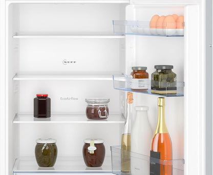 NEFF KI1311SE0, N 30, Einbaukühlschrank, 102,5 x 56 cm, 165 L Kühlen, Made in Germany, Leise, Sicherheitsglas, FreshSafe Schublade, Eco Air Flow für konstante Innentemperatur, Schleppscharnier