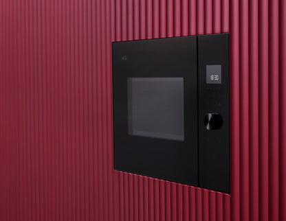 AEG Einbau-Mikrowelle Serie 6000 mit Steam Set - 60 cm - 17 L Garraum - Touch-Bedienung - Display mit Uhr - Auftau-Funktion - Drehteller Ø 272 mm - Schwarz - TB6SM171DB