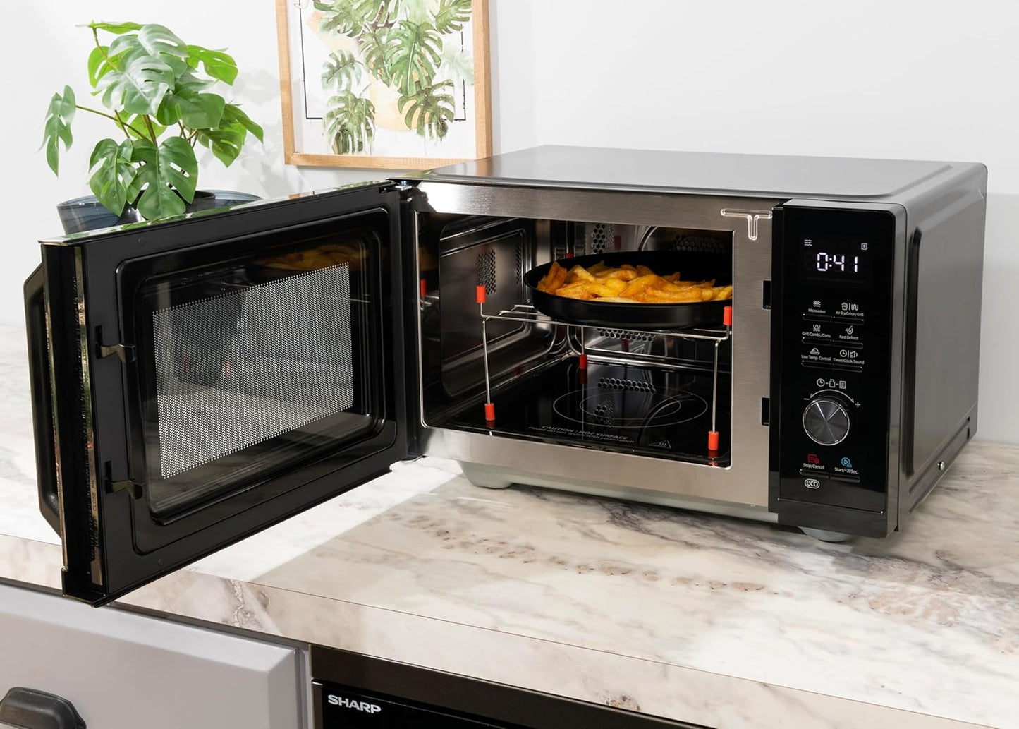 Sharp RCA271TB 5-in-1 Airfry-Mikrowelle 900W, Grill 1000 W, Heißluft & AirFry-Funktion, Konvektion 2100W, 27 L, 28 Autom.pr., Gewicht und zeitgesteuertes Auftauen, Schwarz