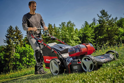 Einhell Professional Tondeuse à gazon sans fil GP-CM 36/47 S HW Li Power X-Change (36V, 47 cm largeur de coupe, autotractée, moteur sans charbon) Livré avec 4 Batteries 4,0Ah et 2 Chargeurs Doubles