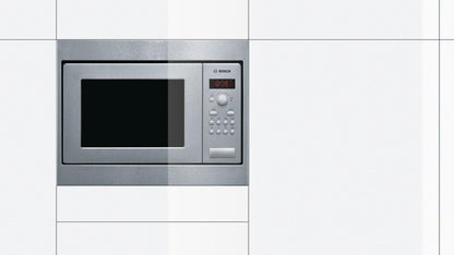 Bosch BFR634GS1 Serie 8 Einbau-Mikrowelle, Türanschlag Rechts, AutoPilot 7 Automatikprogramme, Reinigungsunterstützung, TFT-Touchdisplay, LED-Beleuchtung gleichmäßige Ausleuchtung, 38 x 60 cm, 900 W